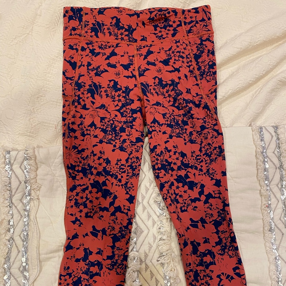 Never Worn Lululemon Leggings